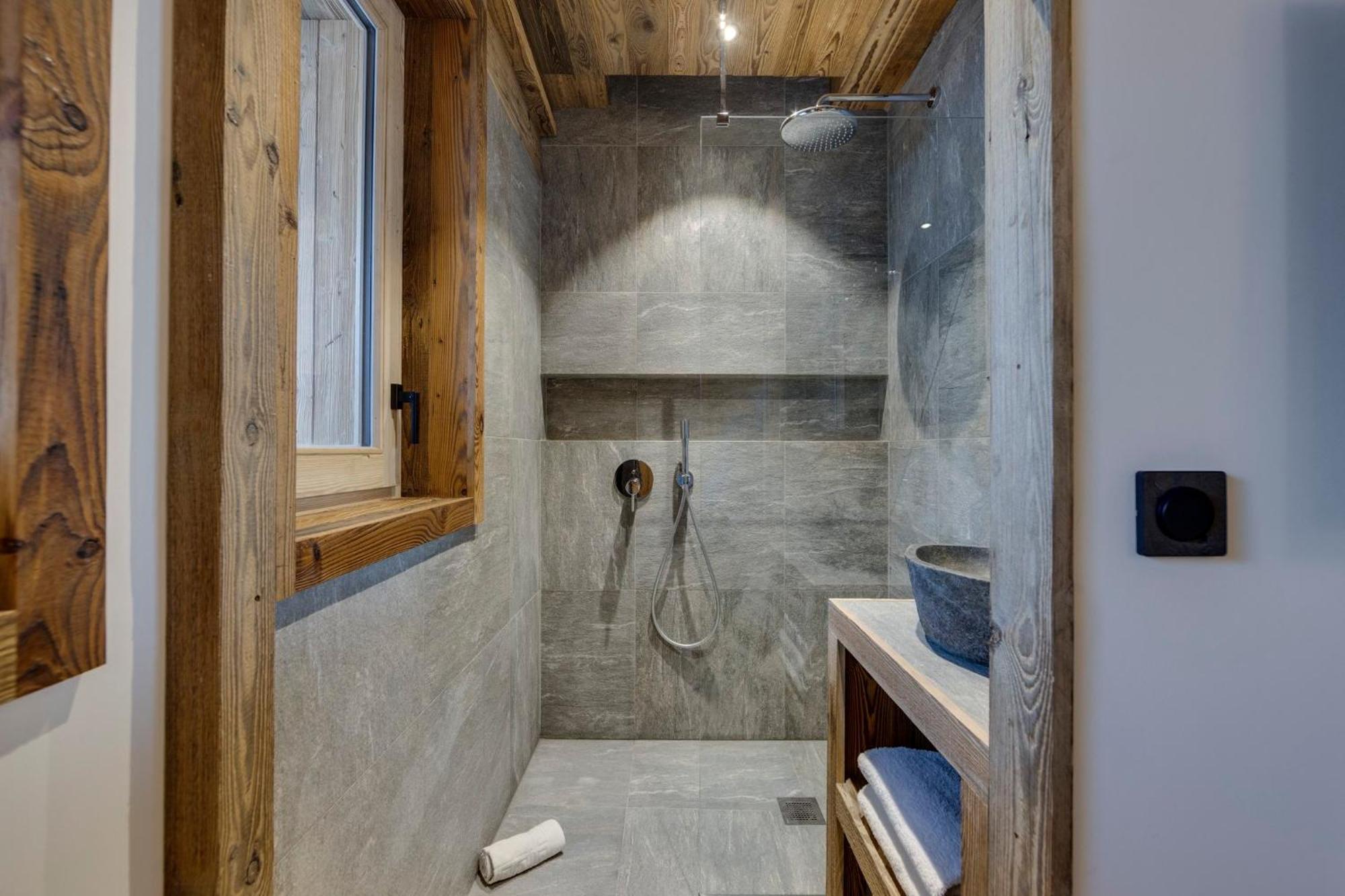 Un Chalet Haut De Gamme Pour Les Amoureux Du Luxe * Courchevel